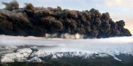 100502.volcano-eruptions-SLAH-vertical.jpg